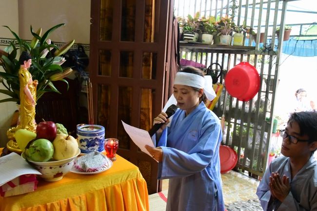 Lễ cầu siêu ở Hóc Môn