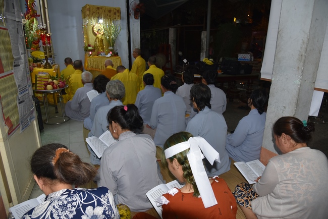 The ceremony praying for peace