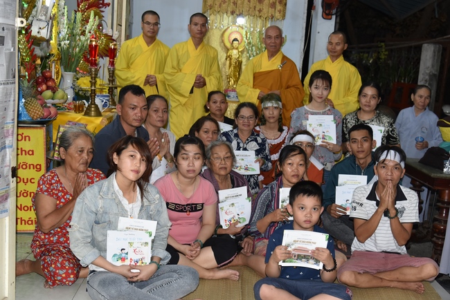 The ceremony praying for peace