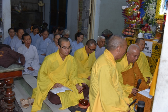 The ceremony praying for peace
