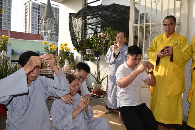 Praying for rebirth in Vinh Long