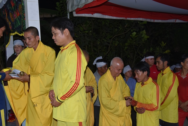 Praying for rebirth in Vinh Long