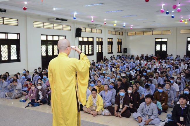 The 1st Three-Jewel Refuge Ceremony in 2020