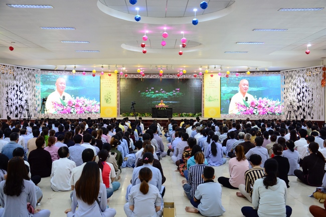 The 1st Three-Jewel Refuge Ceremony in 2020