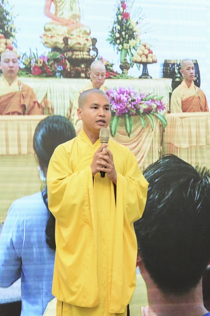 The 1st Three-Jewel Refuge Ceremony in 2020