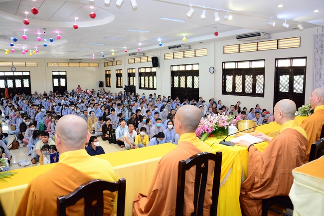 The 1st Three-Jewel Refuge Ceremony in 2020