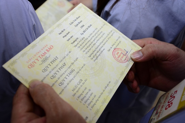 The 1st Three-Jewel Refuge Ceremony in 2020