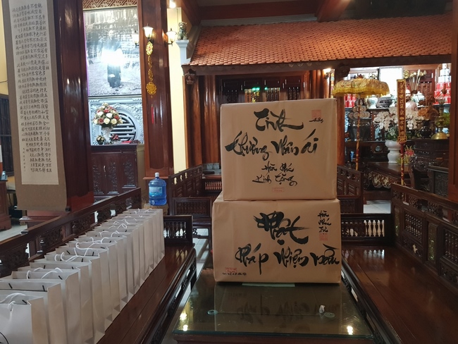 Supporting the prevention of pandemic Covid-19 from Hoa Phuc Pagoda