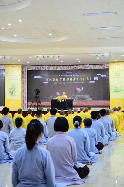 Opening the Seven-Day special Retreat