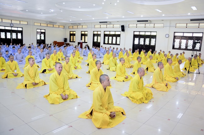 Opening the Seven-Day special Retreat