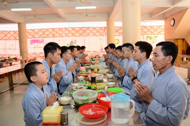 Opening the Seven-Day special Retreat