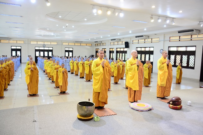 Opening the Seven-Day special Retreat