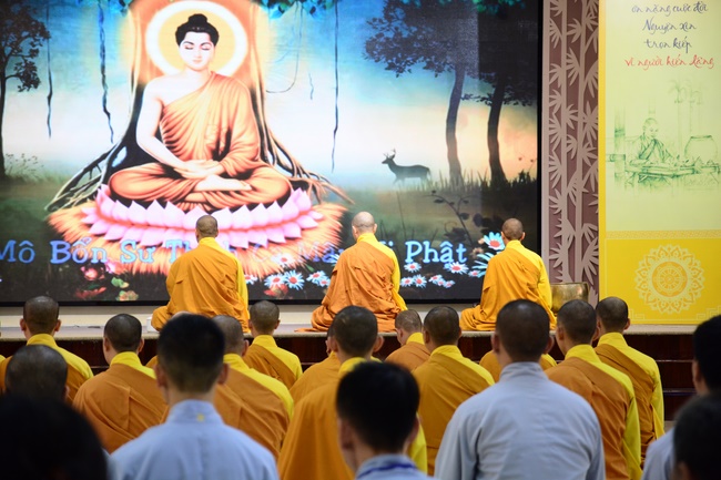 Opening the Seven-Day special Retreat