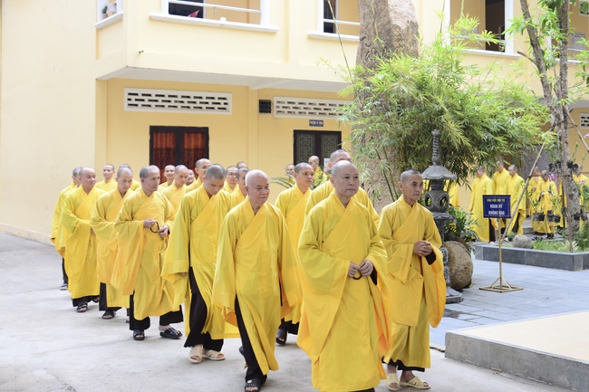 Is it right as you sow, so shall you reap? – Dharma talk in the Seven-Day Special Retreat