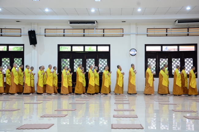 Is it right as you sow, so shall you reap? – Dharma talk in the Seven-Day Special Retreat