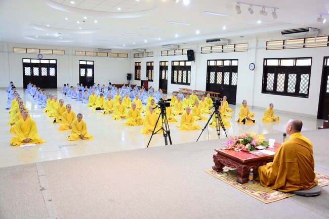 Is it right as you sow, so shall you reap? – Dharma talk in the Seven-Day Special Retreat