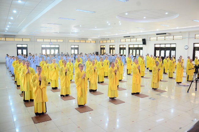 Dream of Meeting Buddha - Dharma talk in the Seven-Day Special Retreat