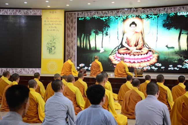 Dream of Meeting Buddha - Dharma talk in the Seven-Day Special Retreat