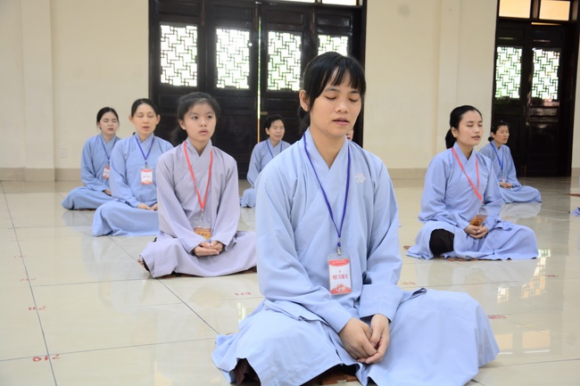 Dream of Meeting Buddha - Dharma talk in the Seven-Day Special Retreat