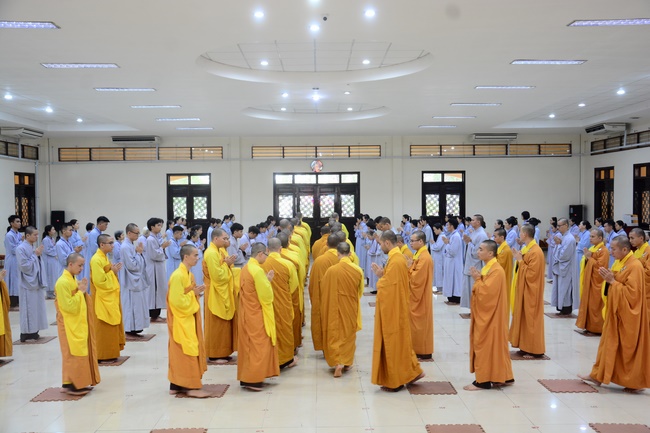 Dream of Meeting Buddha - Dharma talk in the Seven-Day Special Retreat
