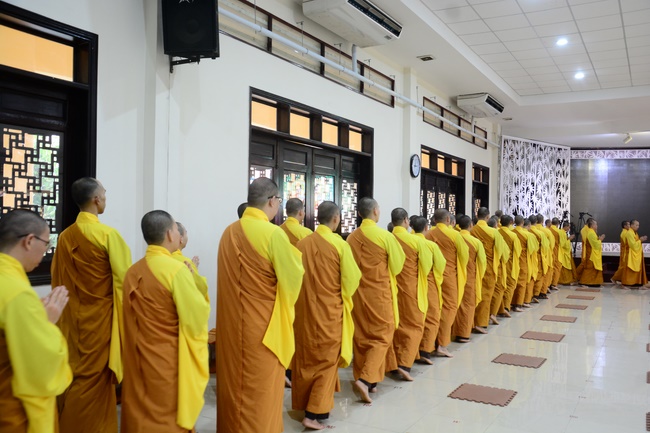 Dream of Meeting Buddha - Dharma talk in the Seven-Day Special Retreat