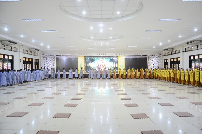 Dream of Meeting Buddha - Dharma talk in the Seven-Day Special Retreat