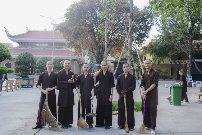 Dream of Meeting Buddha - Dharma talk in the Seven-Day Special Retreat