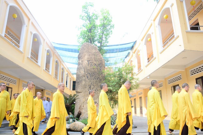 Dream of Meeting Buddha - Dharma talk in the Seven-Day Special Retreat