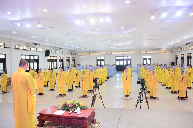 “A short period of life” - Dharma Talk in the Seven-Day Special Retreat