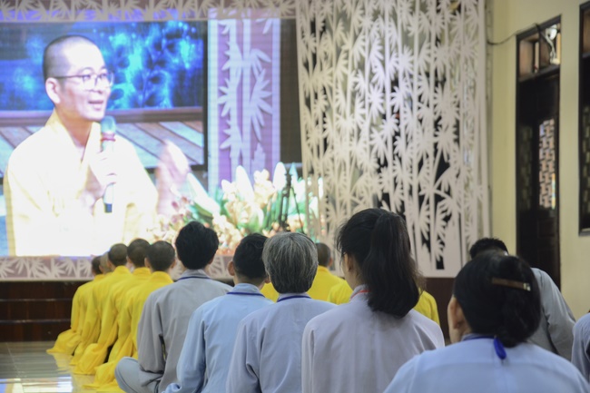 “A short period of life” - Dharma Talk in the Seven-Day Special Retreat