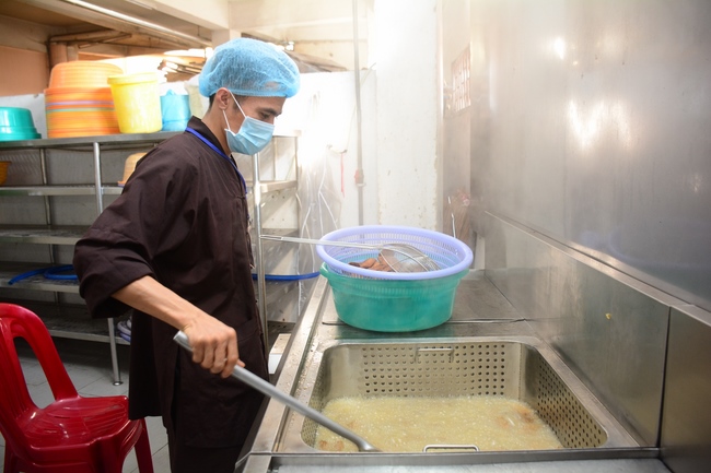 Five Factors Forming Unethical Mind - Dharma Talk in the Seven-Day Special Retreat