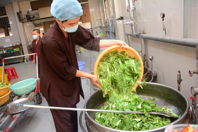 Five Factors Forming Unethical Mind - Dharma Talk in the Seven-Day Special Retreat