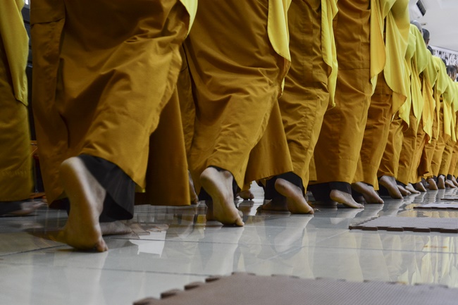 Five Factors Forming Unethical Mind - Dharma Talk in the Seven-Day Special Retreat