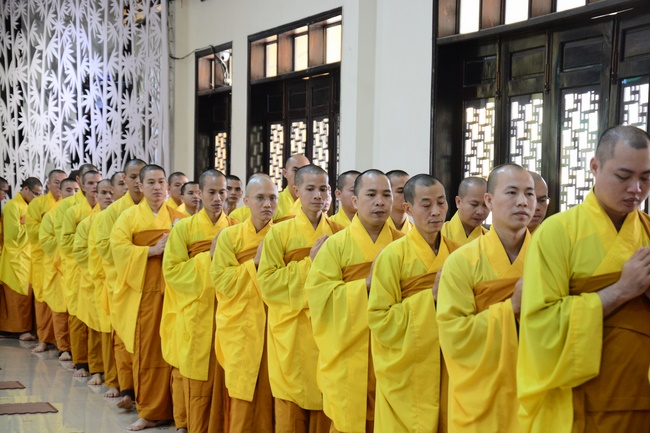 Five Factors Forming Unethical Mind - Dharma Talk in the Seven-Day Special Retreat