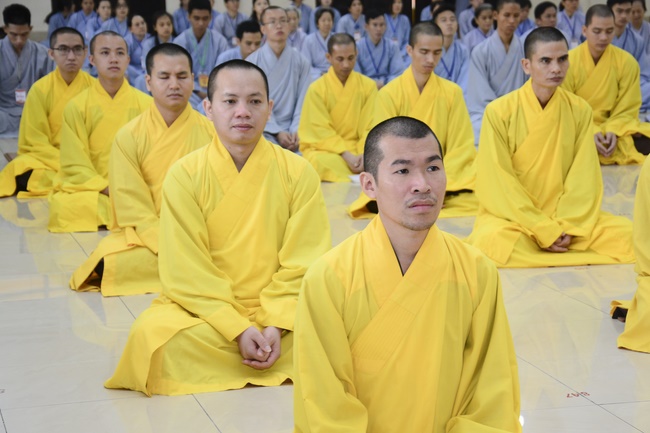 Observing natural mind - Dharma Talk in the Seven-Day Special Retreat