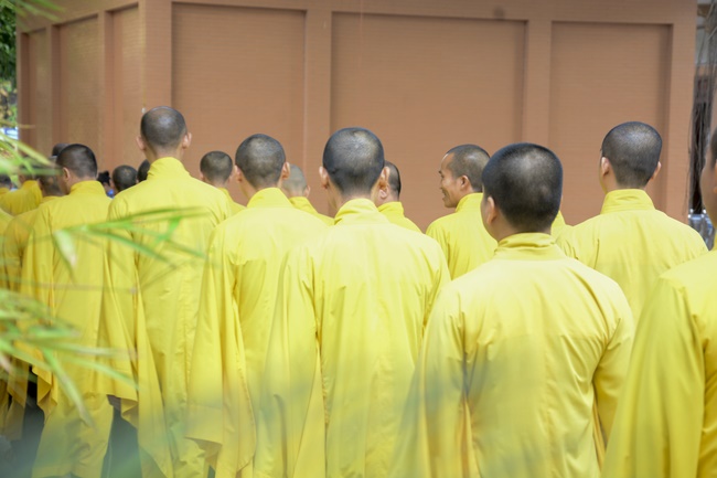 Only I myself can help me..... - Dharma Talk in the Seven-Day Special Retreat