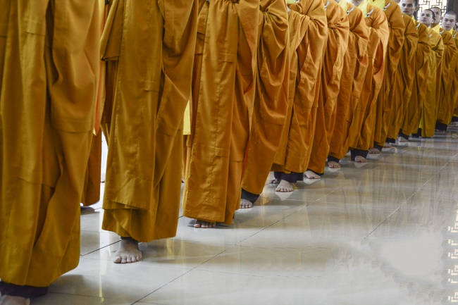 Only I myself can help me..... - Dharma Talk in the Seven-Day Special Retreat