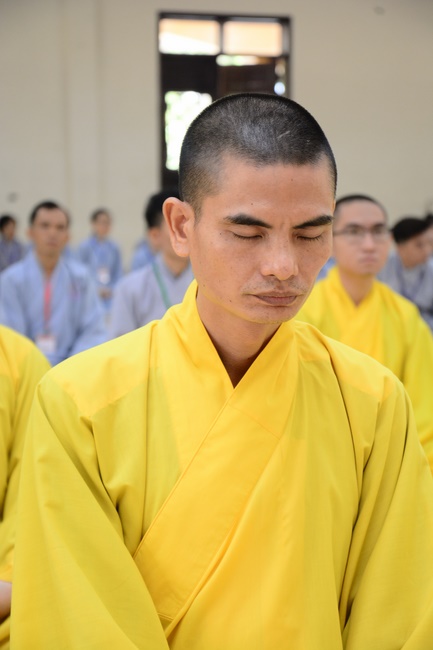 Only I myself can help me..... - Dharma Talk in the Seven-Day Special Retreat