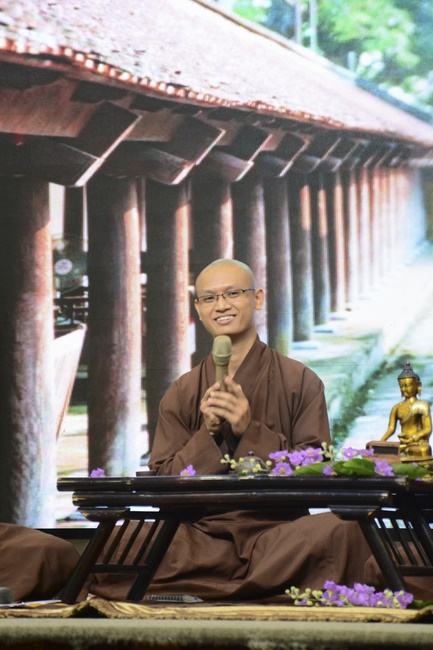 “What is the fun in a religious life? - Dharma Talk in the Seven-Day Special Retreat