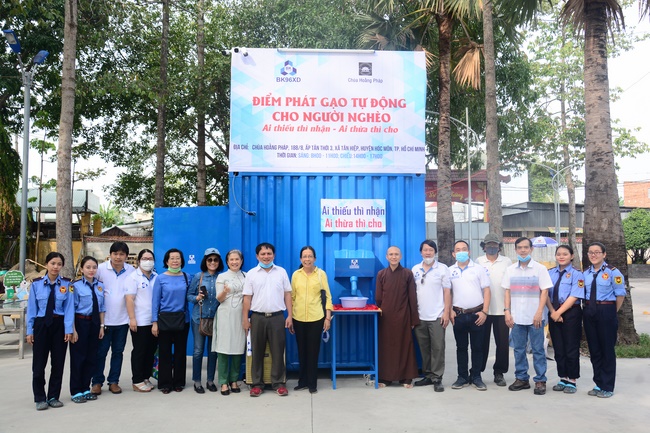 The program supplying automatic rice to the needy