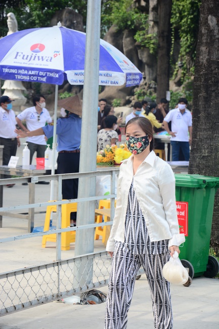 The program supplying automatic rice to the needy