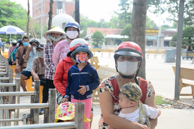 The program supplying automatic rice to the needy