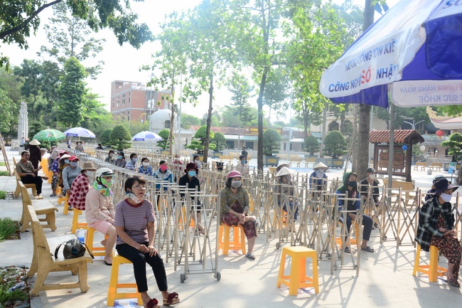 The program supplying automatic rice to the needy