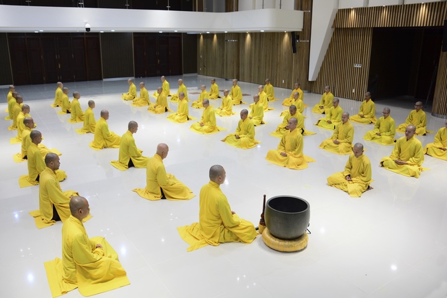 Series of photos of the Seven-Day Special Retreat