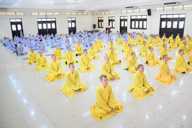 Series of photos of the Seven-Day Special Retreat