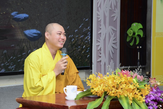 Series of photos of the Seven-Day Special Retreat