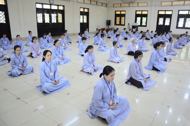 Series of photos of the Seven-Day Special Retreat