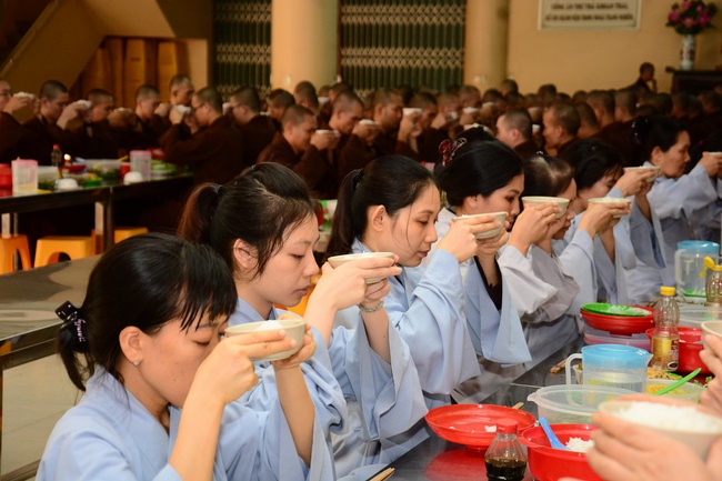 Series of photos of the Seven-Day Special Retreat