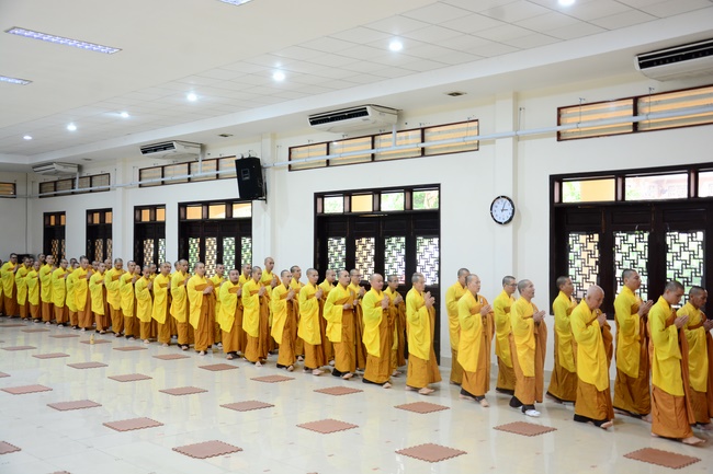 Series of photos of the Seven-Day Special Retreat