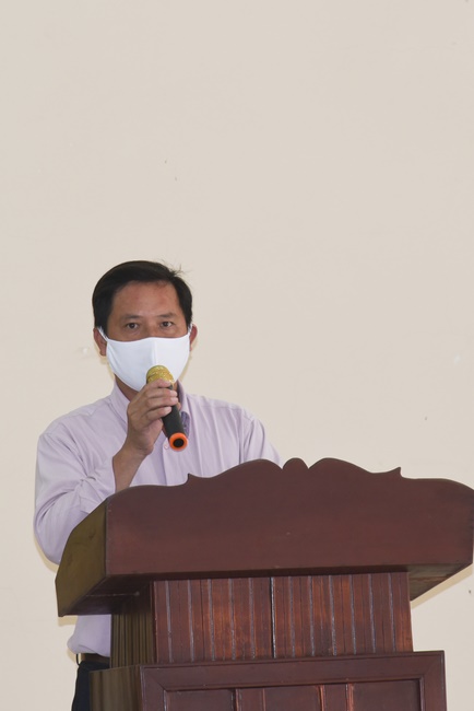 The handover ceremony of saline water purifier and rice ATM machine at Quoc Thoi Pagoda in Ben Tre